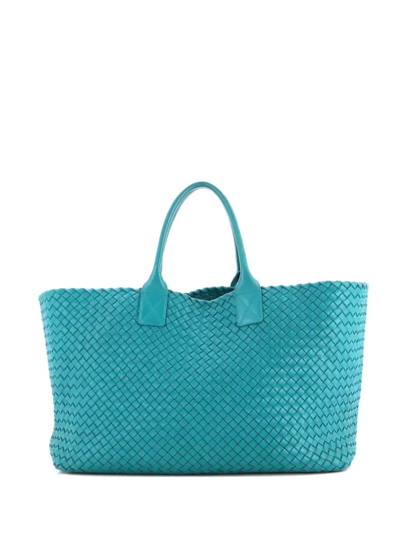 Bottega Veneta Cabat Tote in Blau