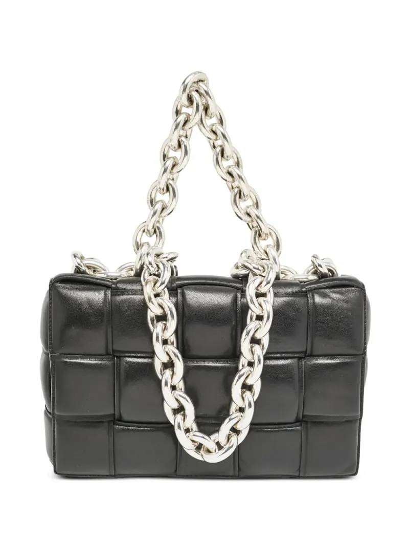 Bottega Veneta Cassette Schultertasche in Schwarz