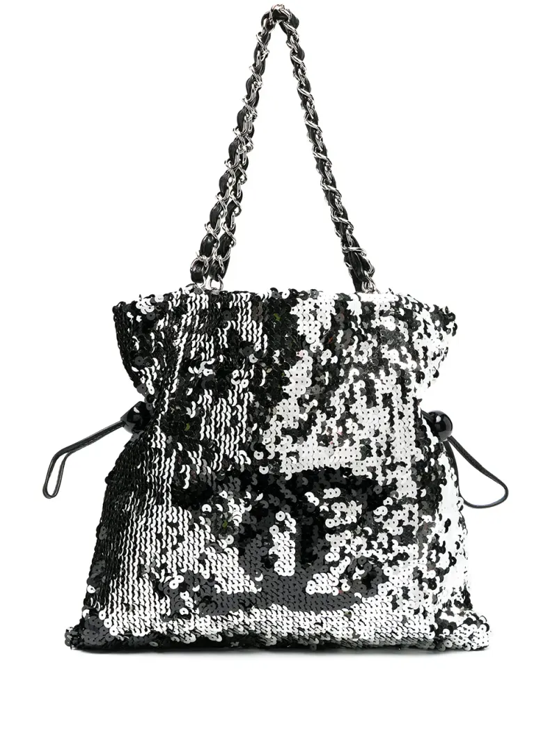 Chanel 2007/2008 Schultertasche mit CC in Silber