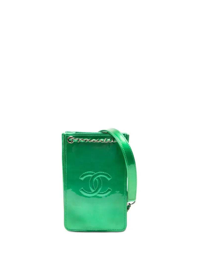 Chanel 2014 CC Handyhülle aus Lackleder in Grün