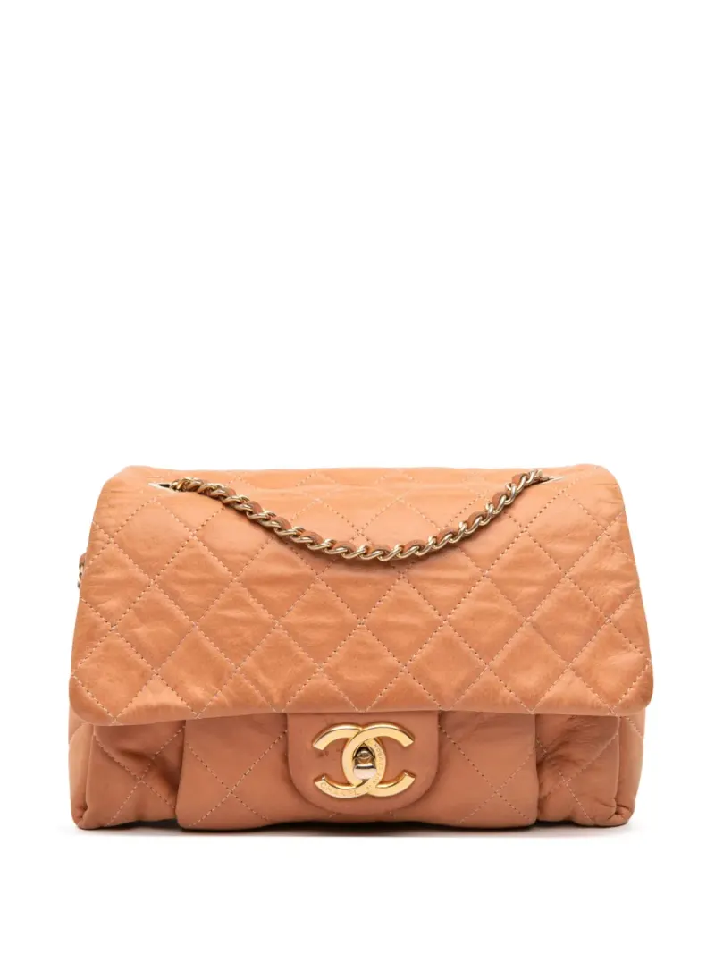 Chanel Chic Quilt Flap in Orange – Pre-owned Taschen