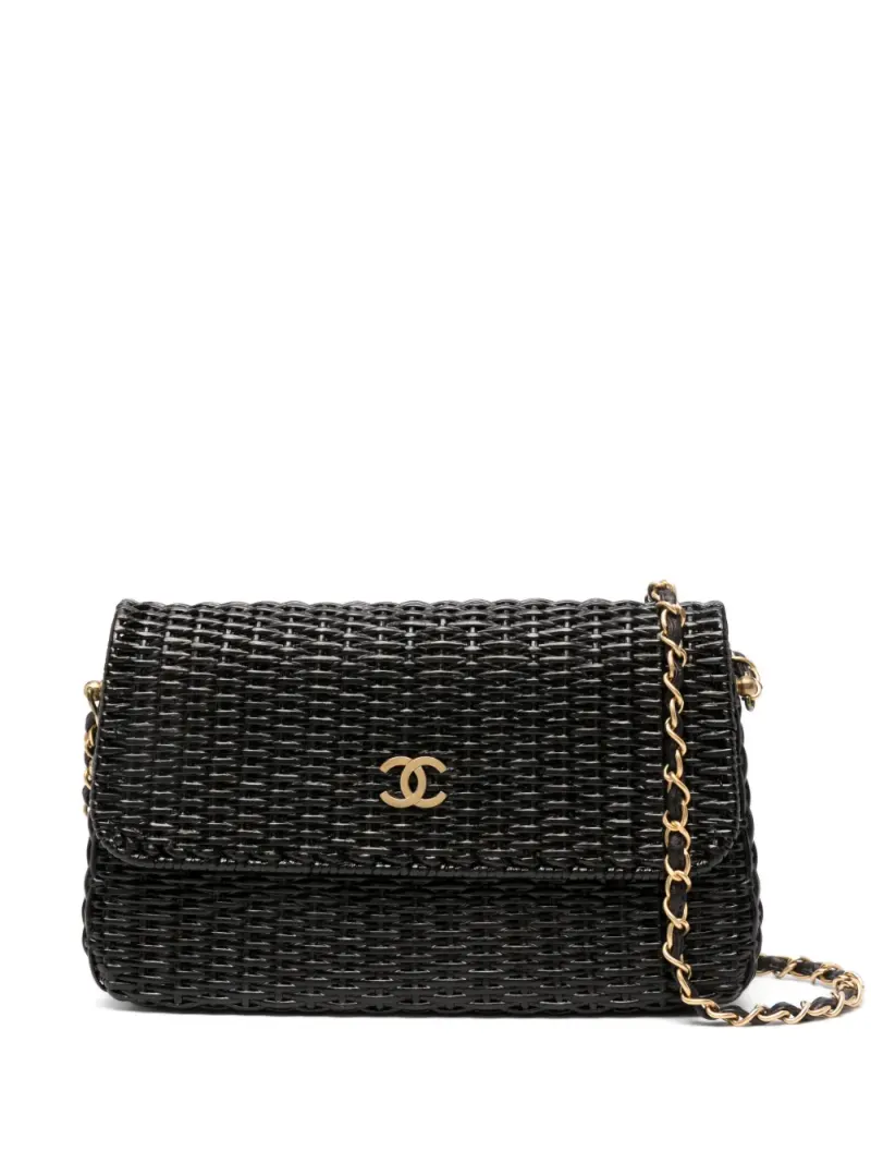 Chanel Classic Flap Schultertasche in Schwarz