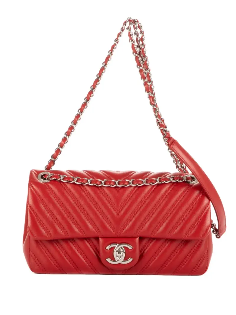 Chanel Classic Flap Schultertasche in Rot