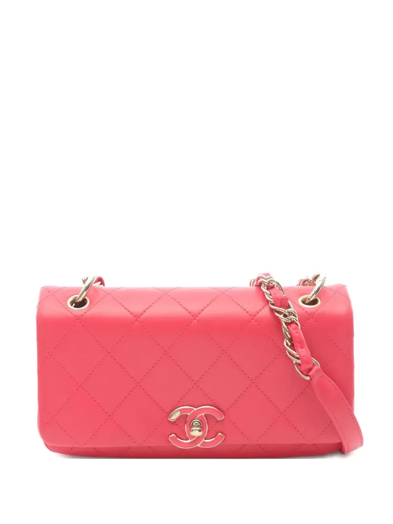 Chanel Classic Flap Schultertasche in Rot
