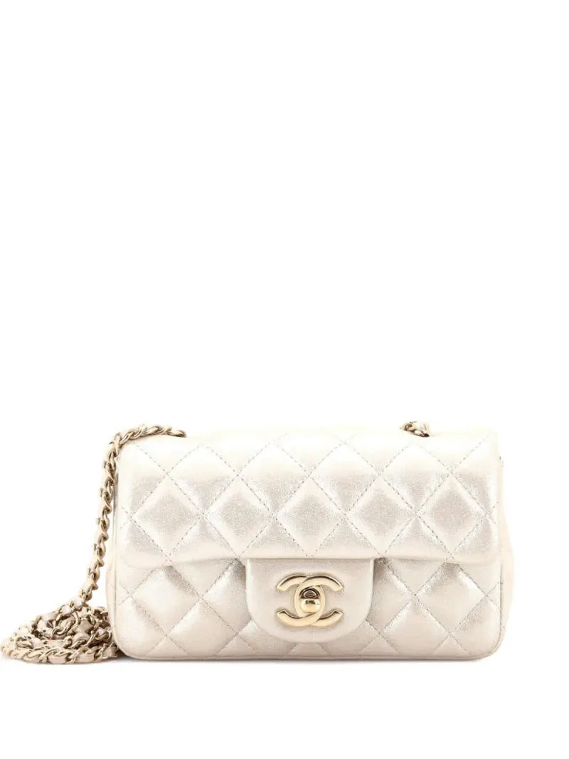 Chanel Mini Classic Single Flap Umhängetasche aus changierendem Kalbsleder mit Steppung Mini in Gold Kalbsleder-Leder