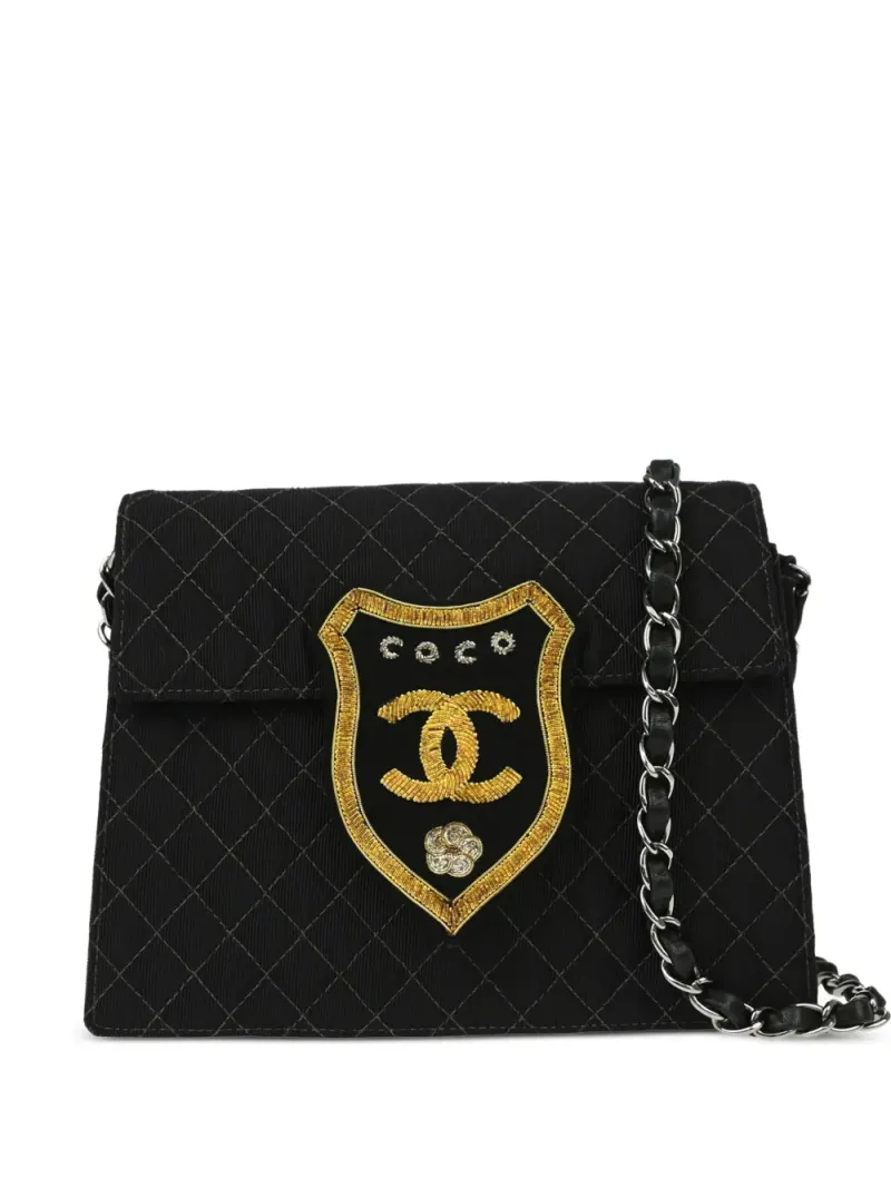 Chanel Emblem in Schwarz – Pre-owned Taschen