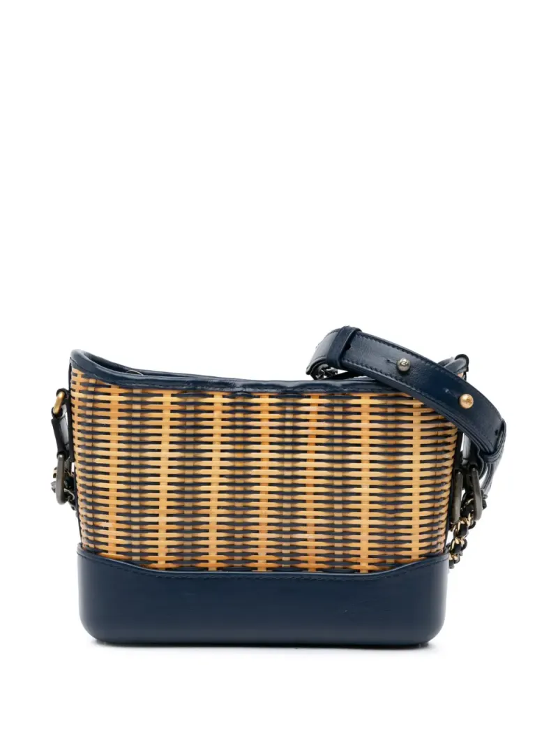 Chanel 2019 kleine Gabrielle Umhängetasche aus Rattan in Blau
