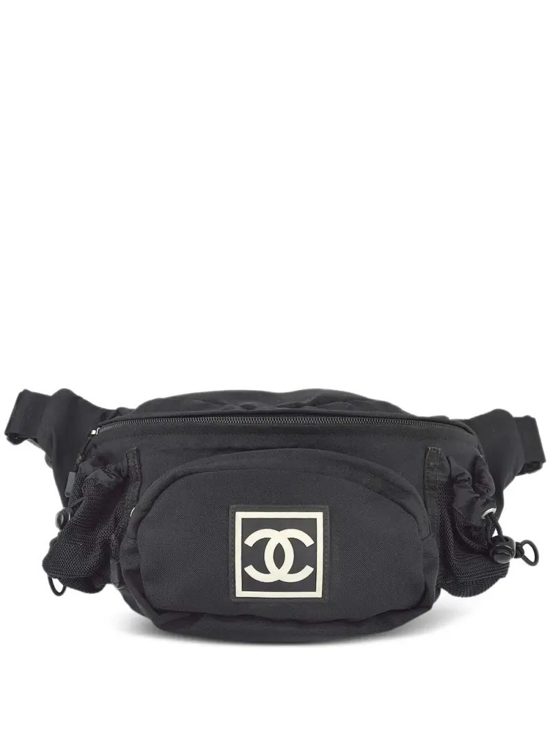Chanel 2003 Gürteltasche mit CC in Schwarz