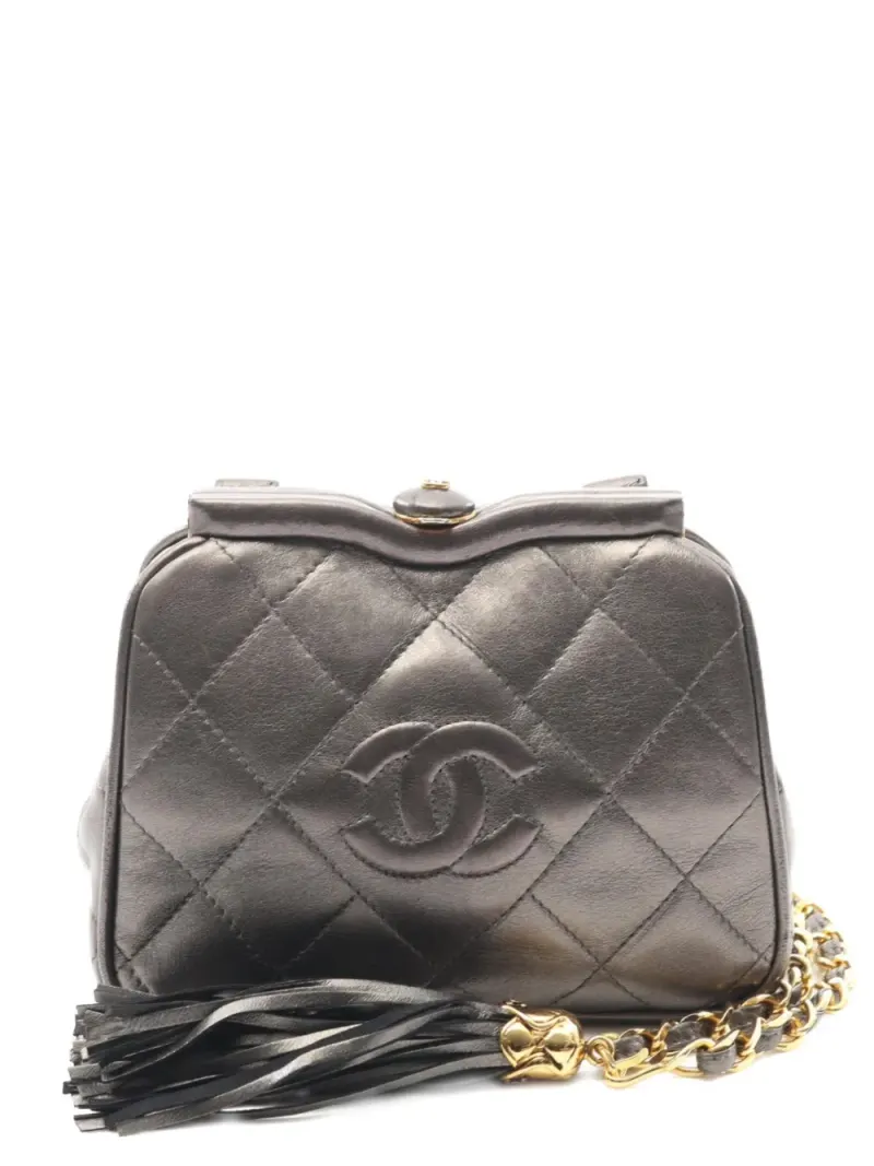 Chanel Matelasse in Grau Matelasse-Leder – Pre-owned Taschen
