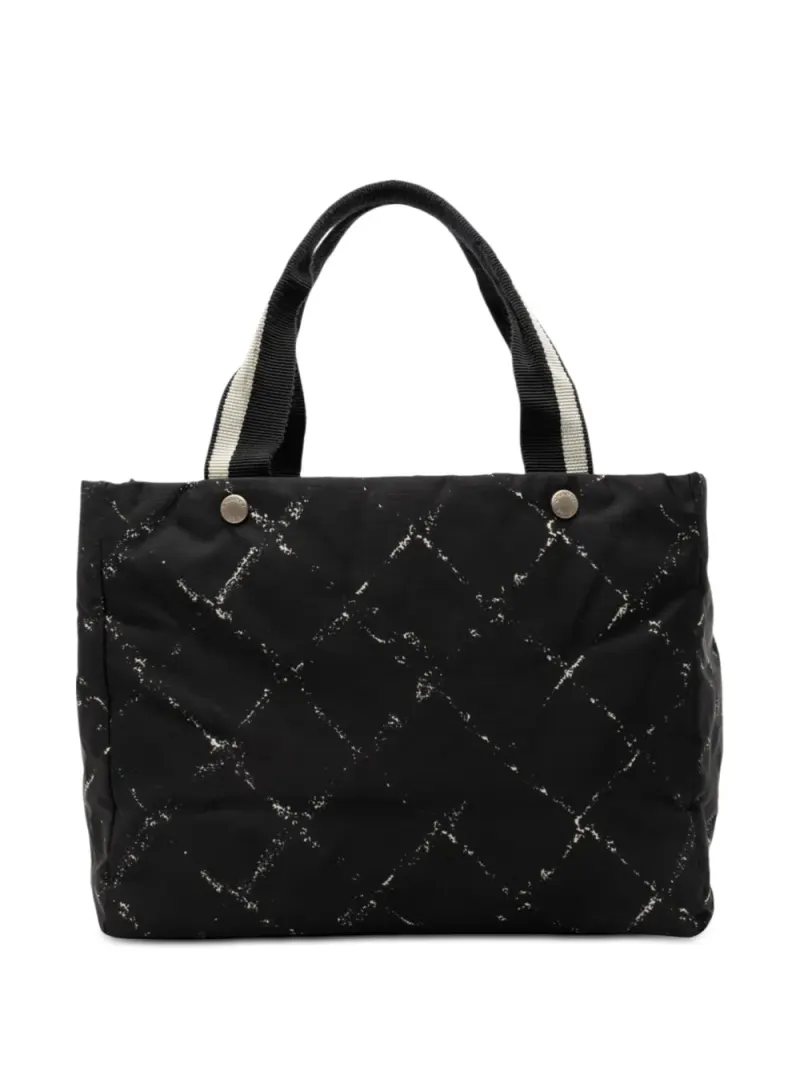 Chanel 1997-1999 Old Travel Line Tote Bag aus Nylon in Schwarz