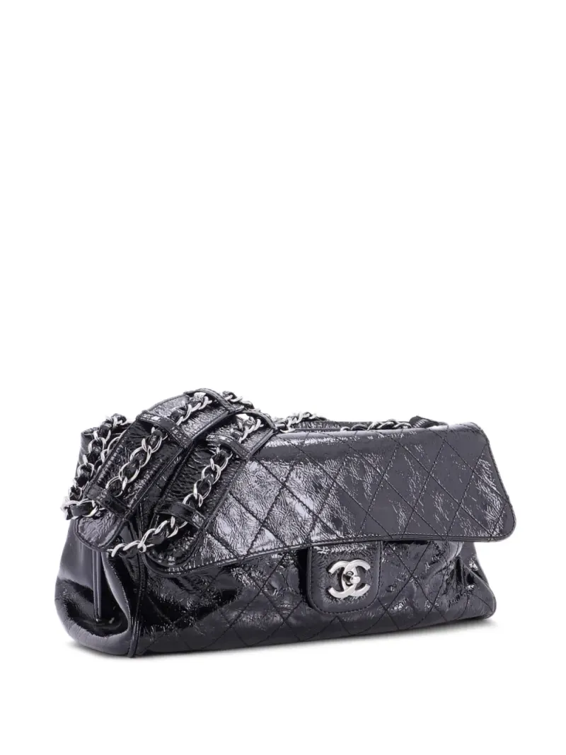 Chanel Ritz Flap Bag Quilted Patent Large shoulder bag Large in Schwarz