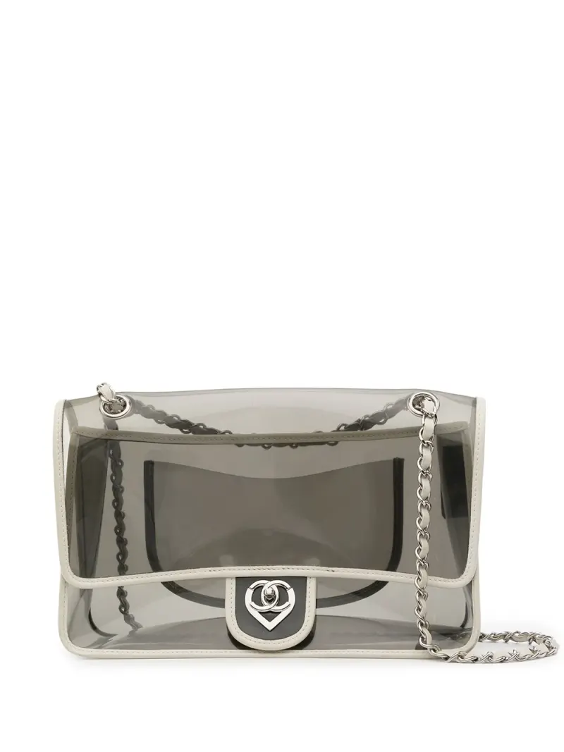 Chanel 2009 Schultertasche mit CC in Grau