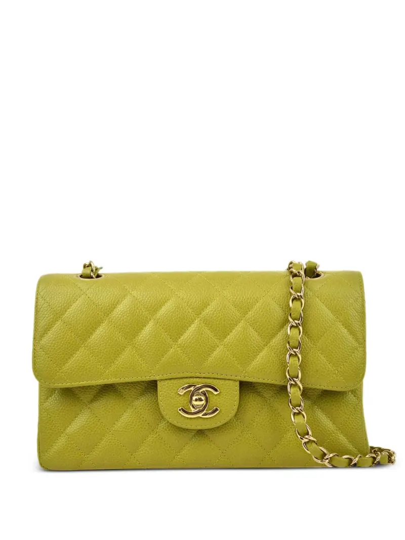 Chanel 2003 Schultertasche mit Klappe in Grün