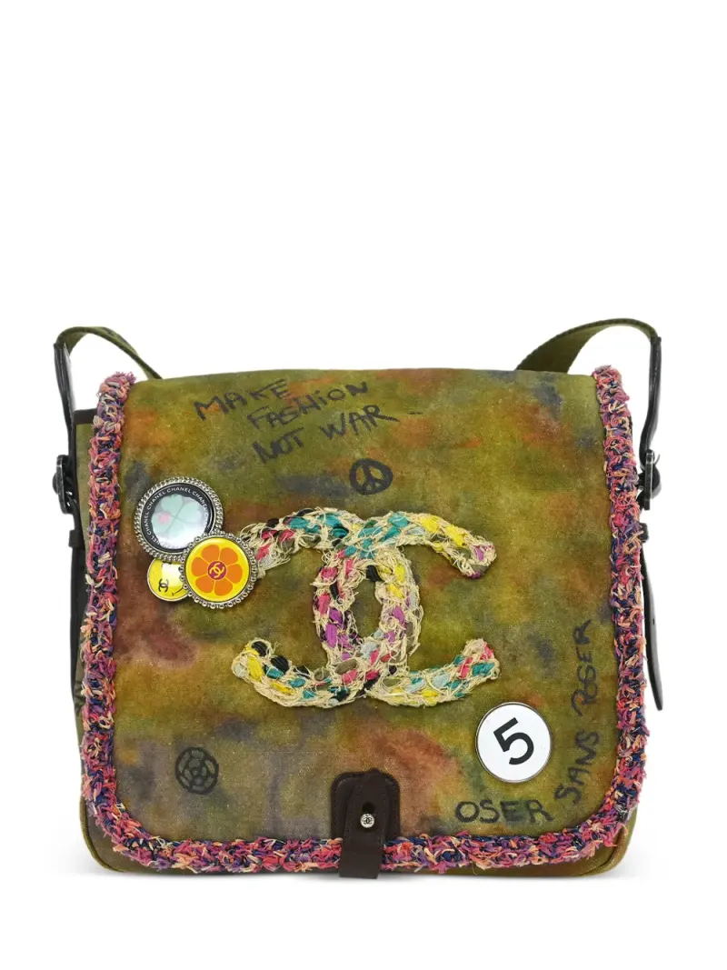 Chanel 2015 Schultertasche mit Graffiti-Design in Grün