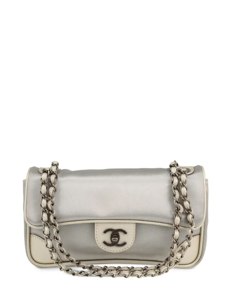 Chanel 2008 Timeless Schultertasche in Silber