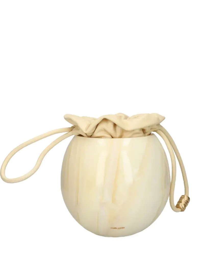 Cult Gaia Mona Beuteltasche mit Marmor-Kugel
