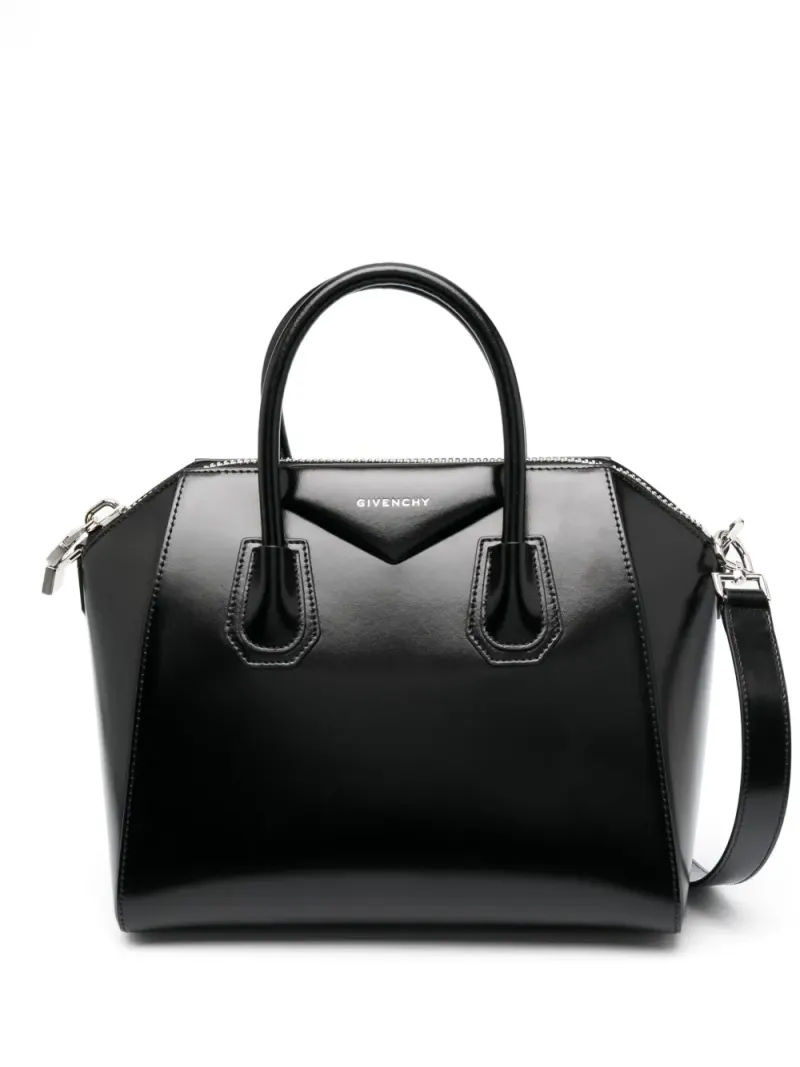 Givenchy Kleine Antigona Handtasche in Schwarz