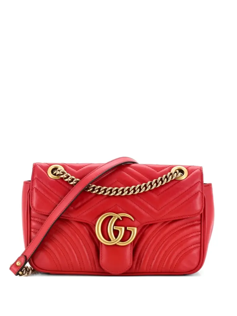 Gucci Mini GG Marmont Umhängetasche aus Leder mit Klappe Mini in Rot