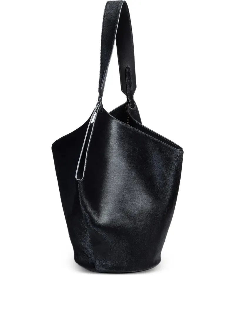 Khaite Handtasche mit Zierkette in Schwarz