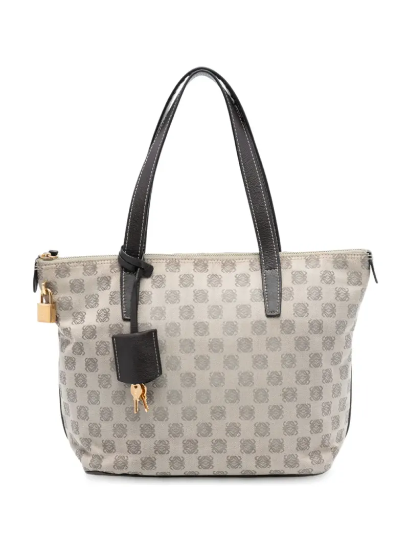 Loewe 2010 Anagram Handtasche aus Canvas in Braun