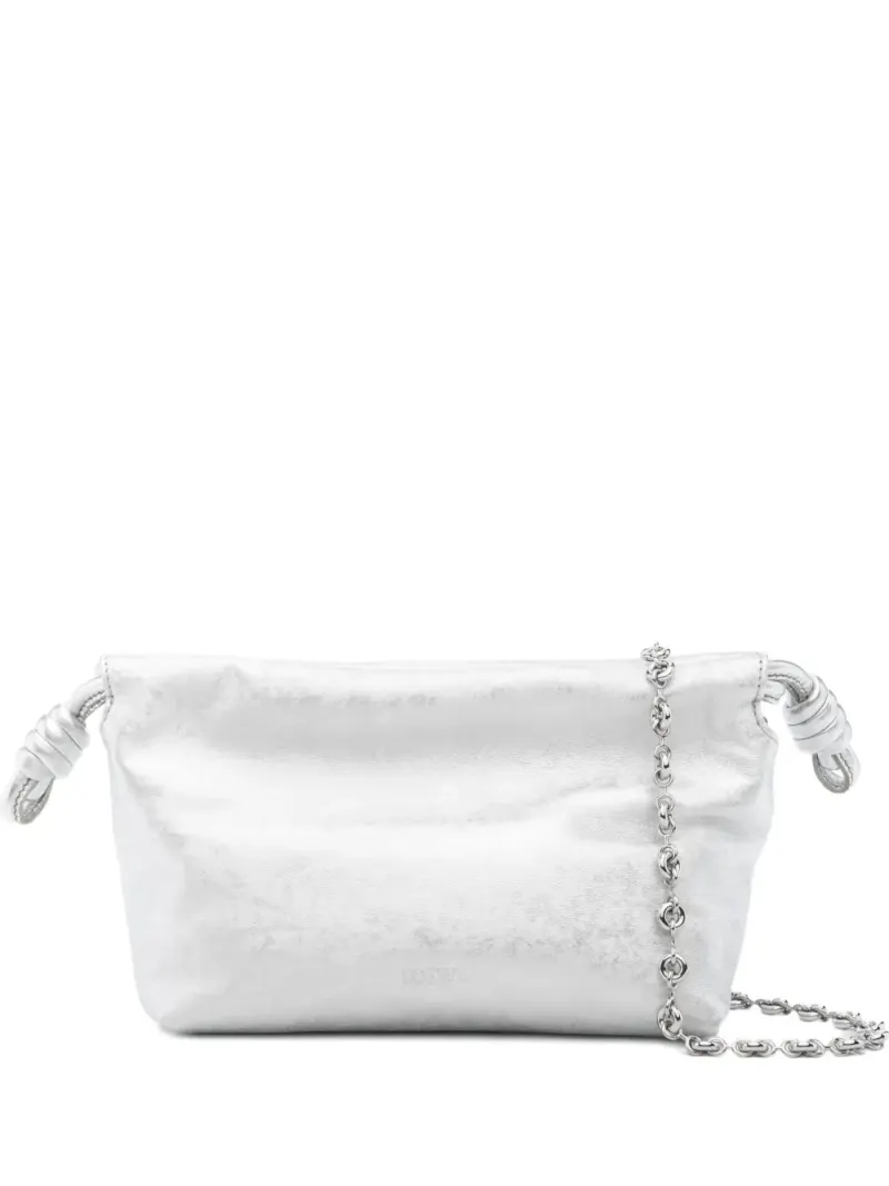 Loewe Knot Clutch in Silber