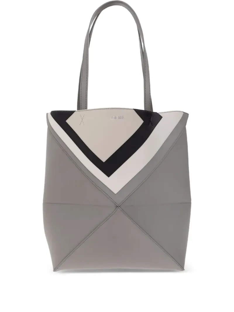 Loewe x Albers Puzzle Fold Tote Bag mit Zickzackmuster in Grau