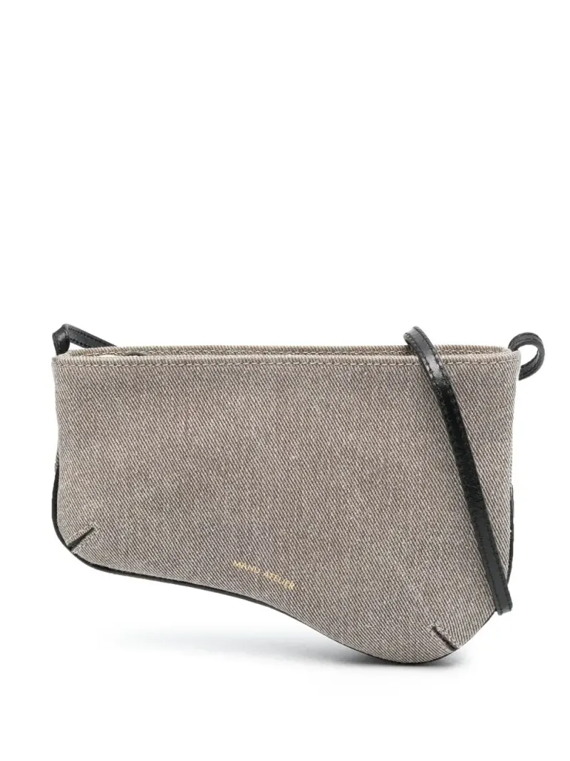 Manu Atelier Abgerundete Schultertasche in Grau