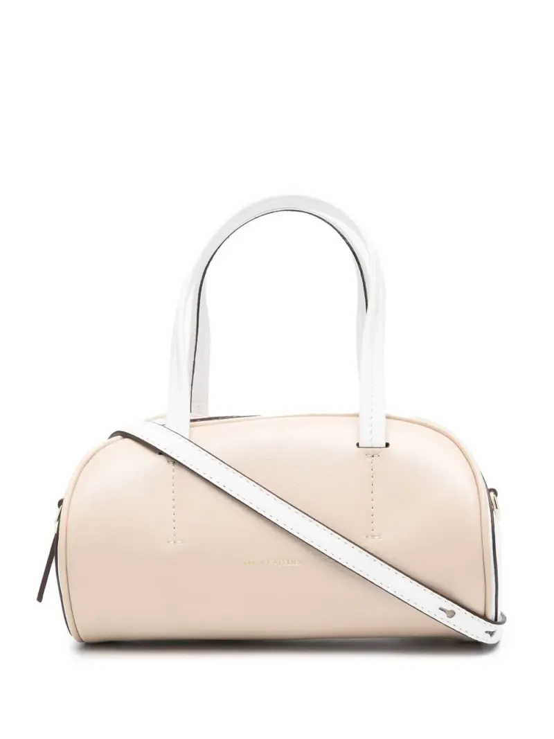 Manu Atelier Cylinder Handtasche in Nude