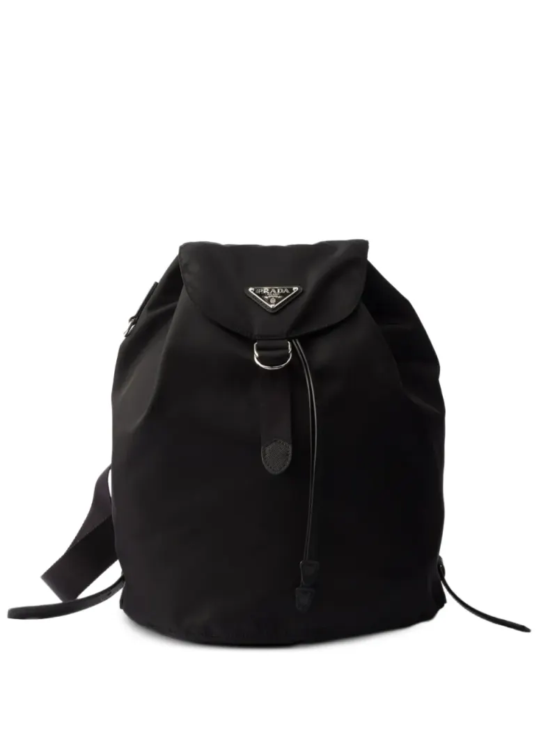 Prada Kleiner Re-Nylon Rucksack in Schwarz Re-Nylon-Leder