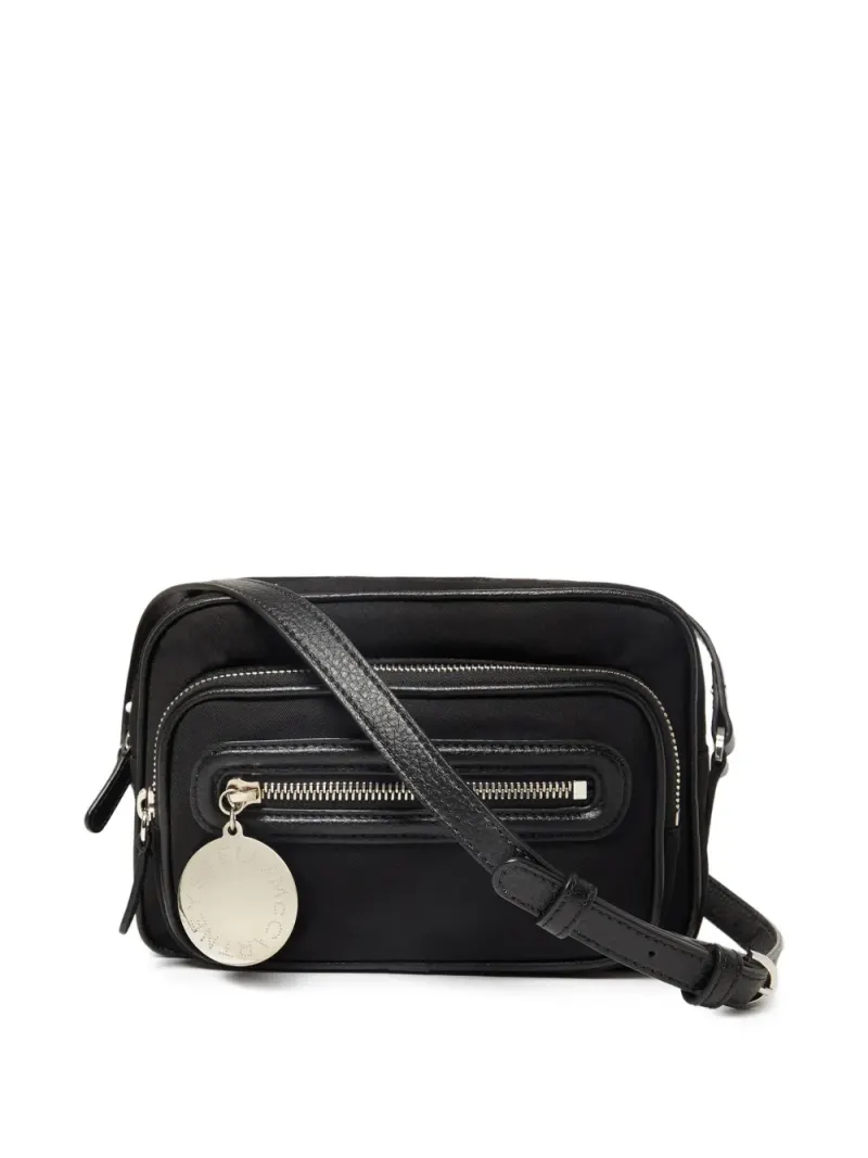 Stella McCartney Schultertasche mit Logo-Schild in Schwarz