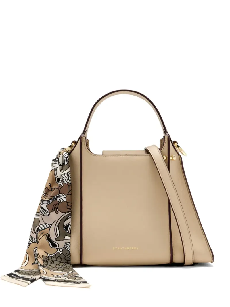 Strathberry Arkshell Schultertasche in Nude
