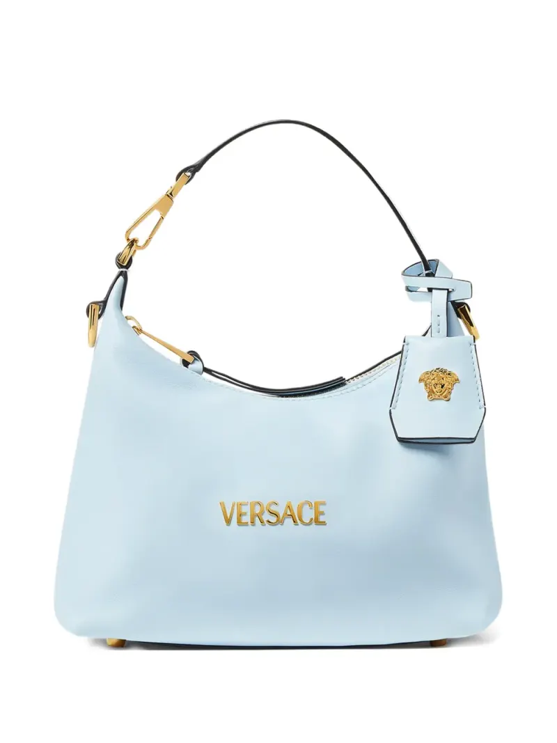 Versace Shopper mit Logo-Anhänger in Blau